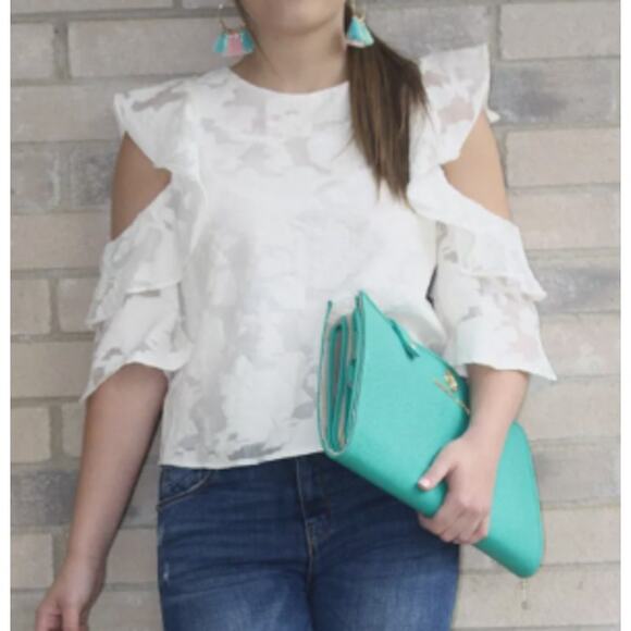 NWT The Room by Ark & Co White Floral Cold Shoulder Lace Ruffle Top Small - Picture 2 of 6